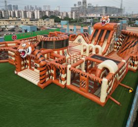 GF3-256 Надувной парк в тигровой тематике