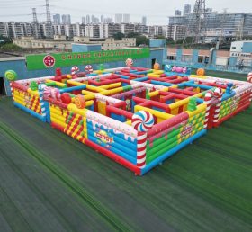 MAZE1-25 Надувной лабиринт в конфетной тематике