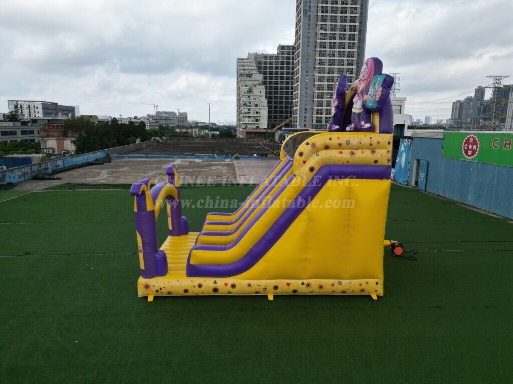 T8-8132B Mamma Mia Inflatable Dry Slide